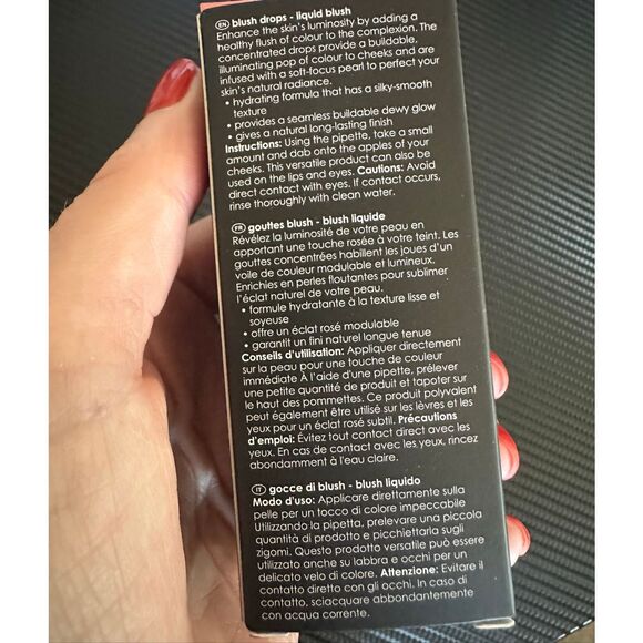 Rodial Frosted Blush Drops - Picture 5 of 7